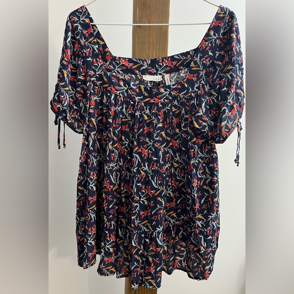 Floral Print Women's Top‎